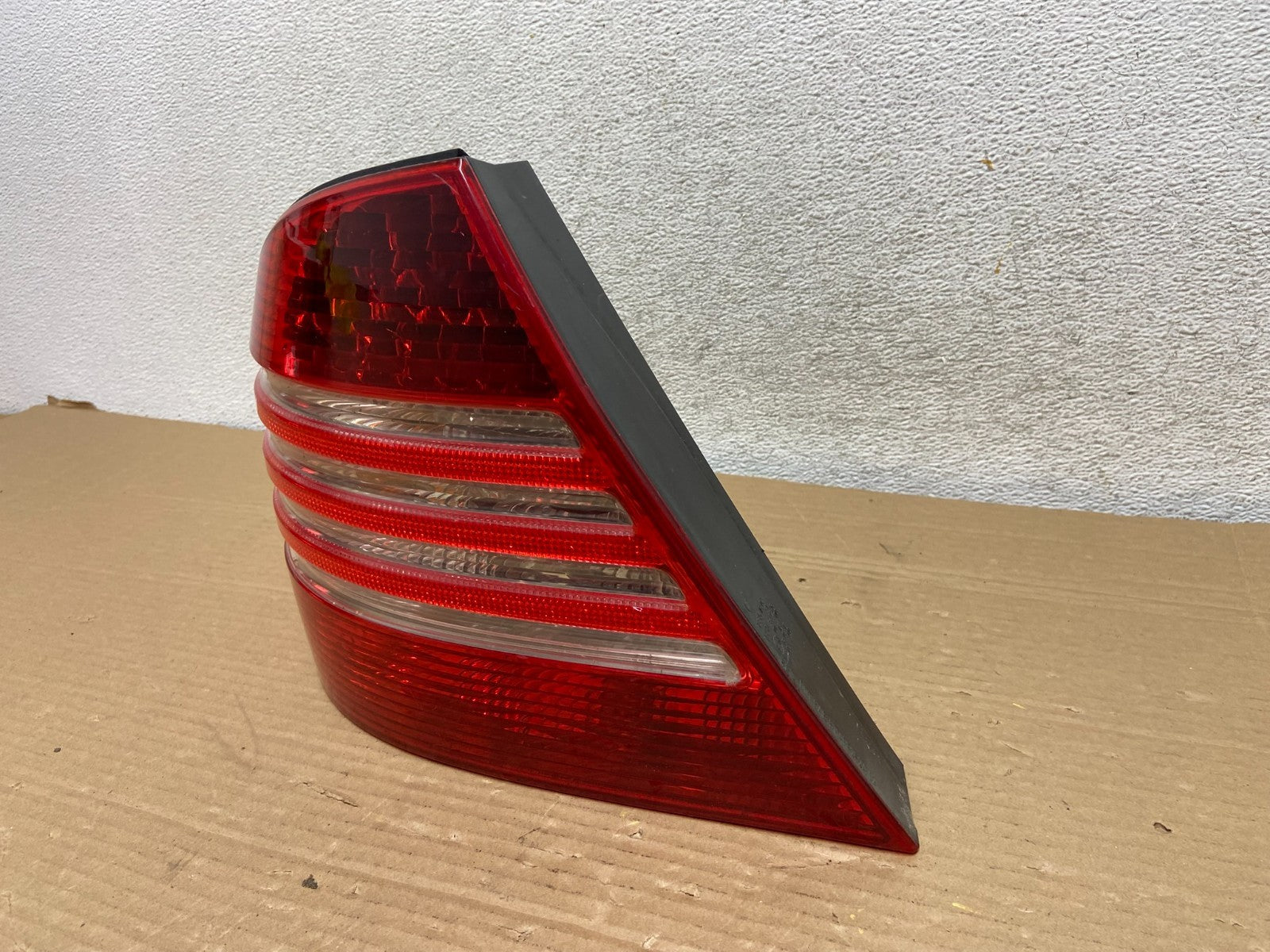 2003-2006 Mercedes-Benz S-Class Tail Light Left Driver Lh Side AG8945 DW2