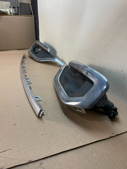 2017 to 2019 GMC Acadia Right+Left Fog Light Bezel Trim AI8651 DG1