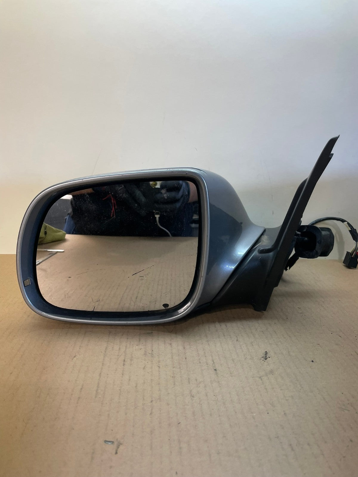 2009 to 2017 Audi Q5 Left Driver LH Side Door View Power Mirror AI4129 LK7