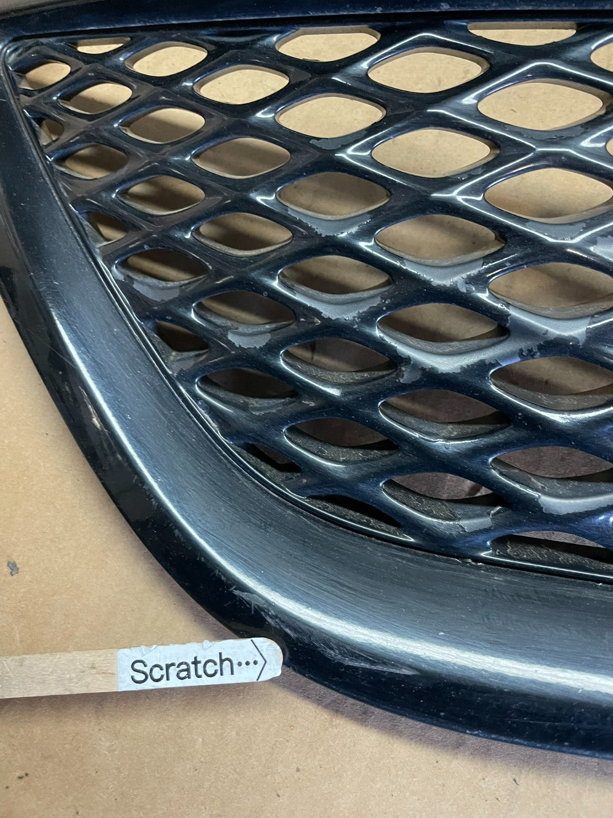2010 to 2011 Toyota Camry Front Upper Grill Grille AA2264 DG5