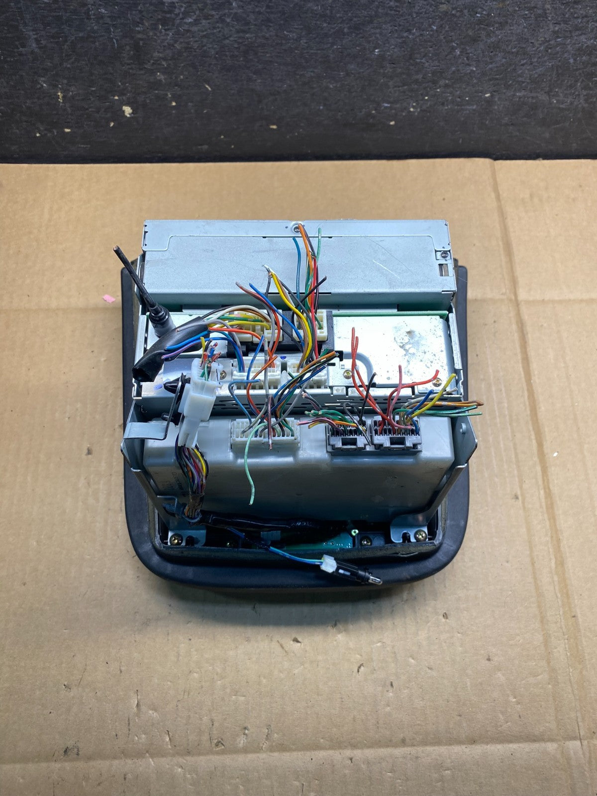 2006 - 2007 Nissan Murano AM FM Radio CD Climate Control Panel AI9926 DW5