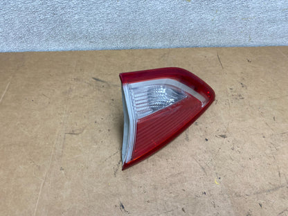 2013 to 2016 Ford Escape Right Passenger RH Side Inner Tail Light OEM X4767 DW2