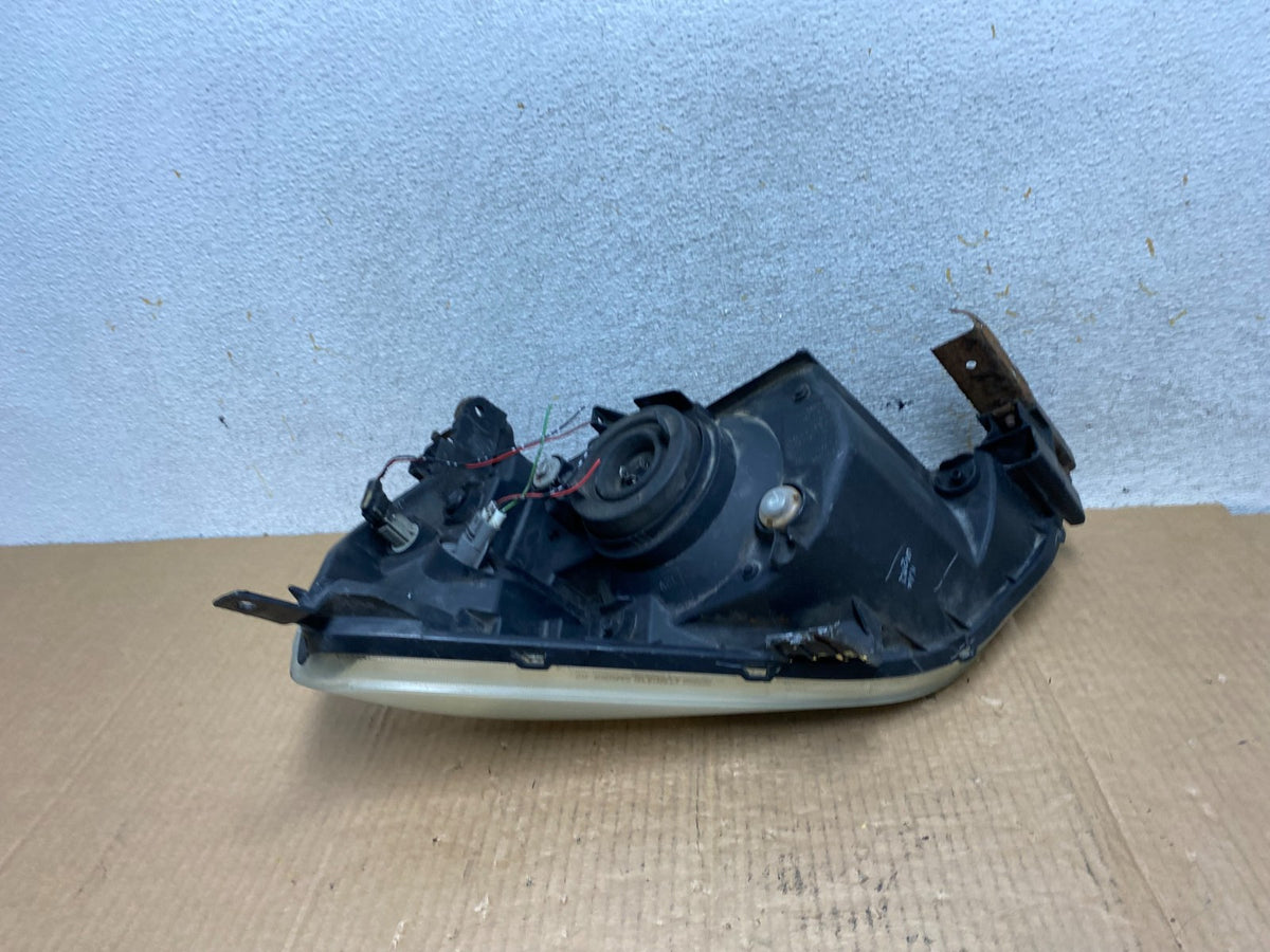 2003 2004 2005 Honda Pilot Right Passenger RH Side Halogen Headlight AI6521 DW5