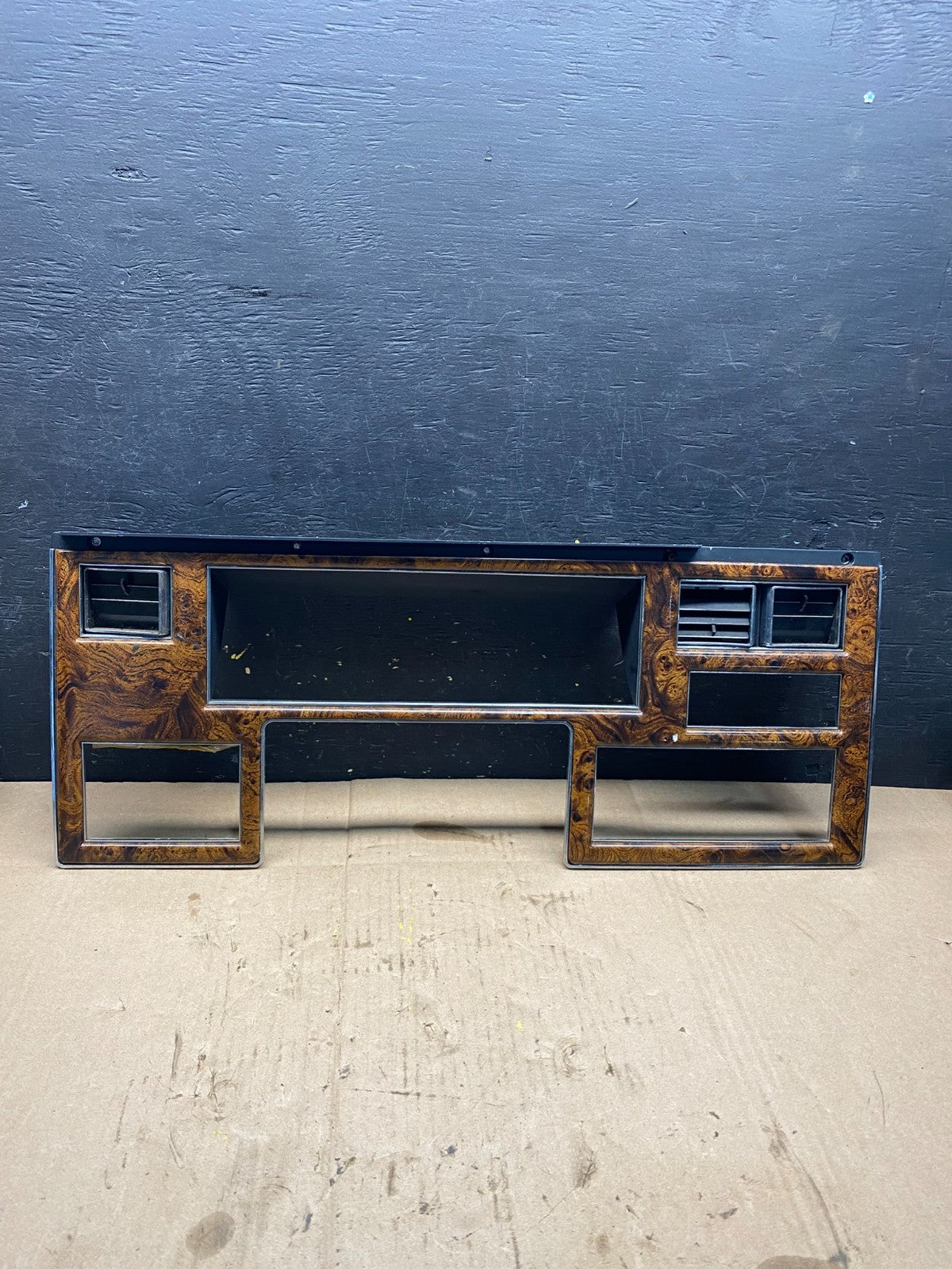 1988-1991 OEM Chrysler New Yorker Speedometer Instrument Cluster Bezel P5583 DG0