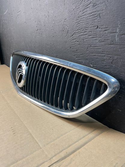 2000 to 2003 Mercury Sable Front Upper Grille Grill ac5332 DG2