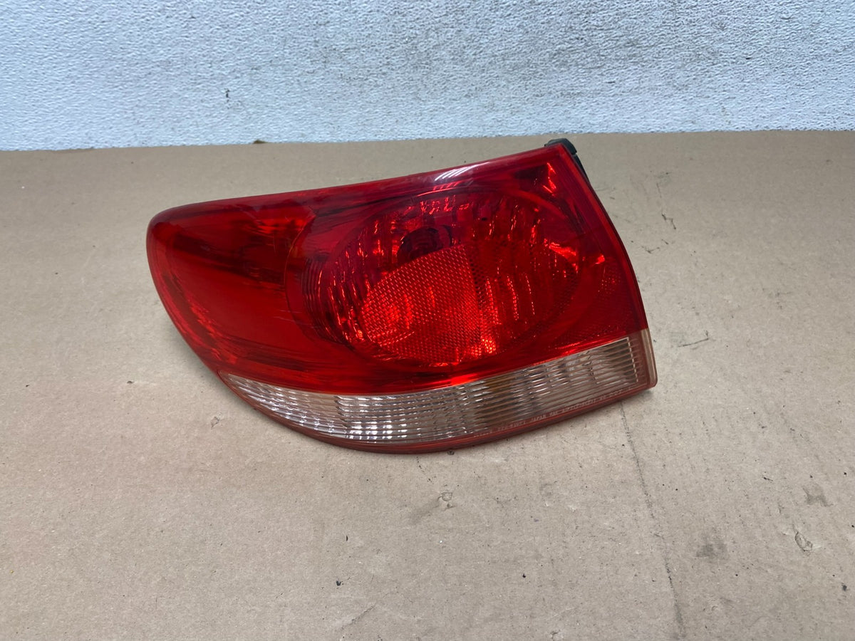 2001 2002 Mazda Millenia Left Driver Side Tail Light AG45770