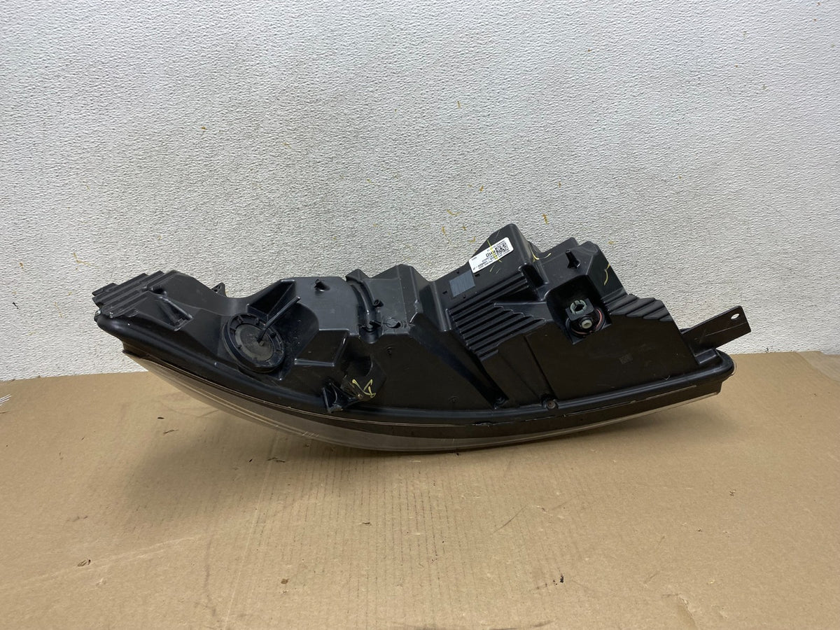 2020-2023 Ford Explorer Right Passenger Side Headlight AH6712 DW14