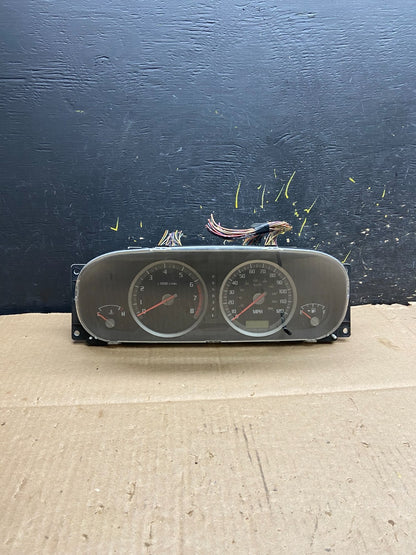 2003 Isuzu Rodeo Speedometer Cluster Gauge OEM Y2340 DG0