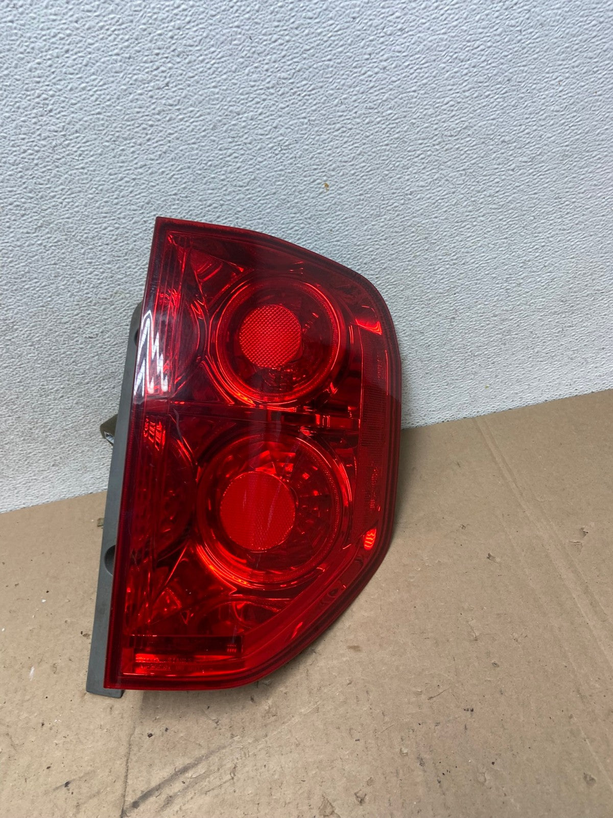 2003 2004 2005 Honda Pilot Right Passenger RH Side Tail Light AG4809 LK0
