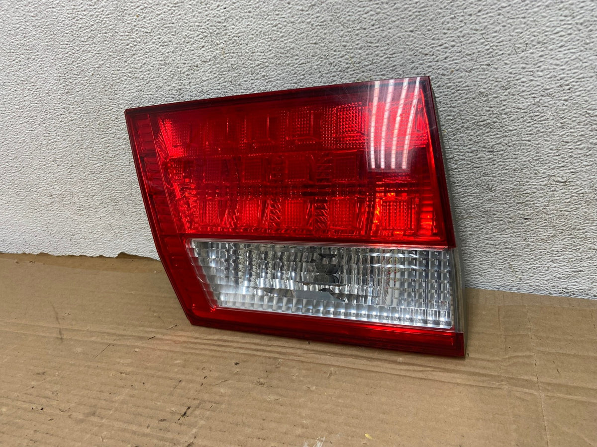 2005 2006 2007 Honda Odyssey Inner Left Driver Lh Side Tail Light AG9032 LK2