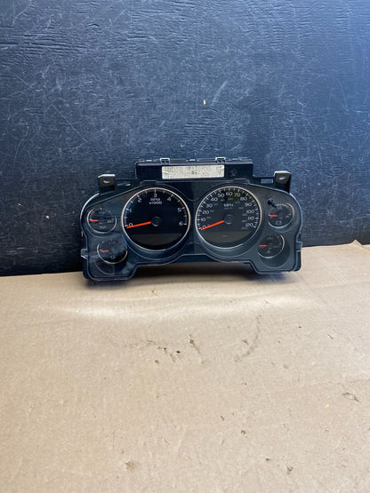 2011 to 2013 Chevrolet Silverado Suburban Cluster Gauge Speedometer AI3010 DG0