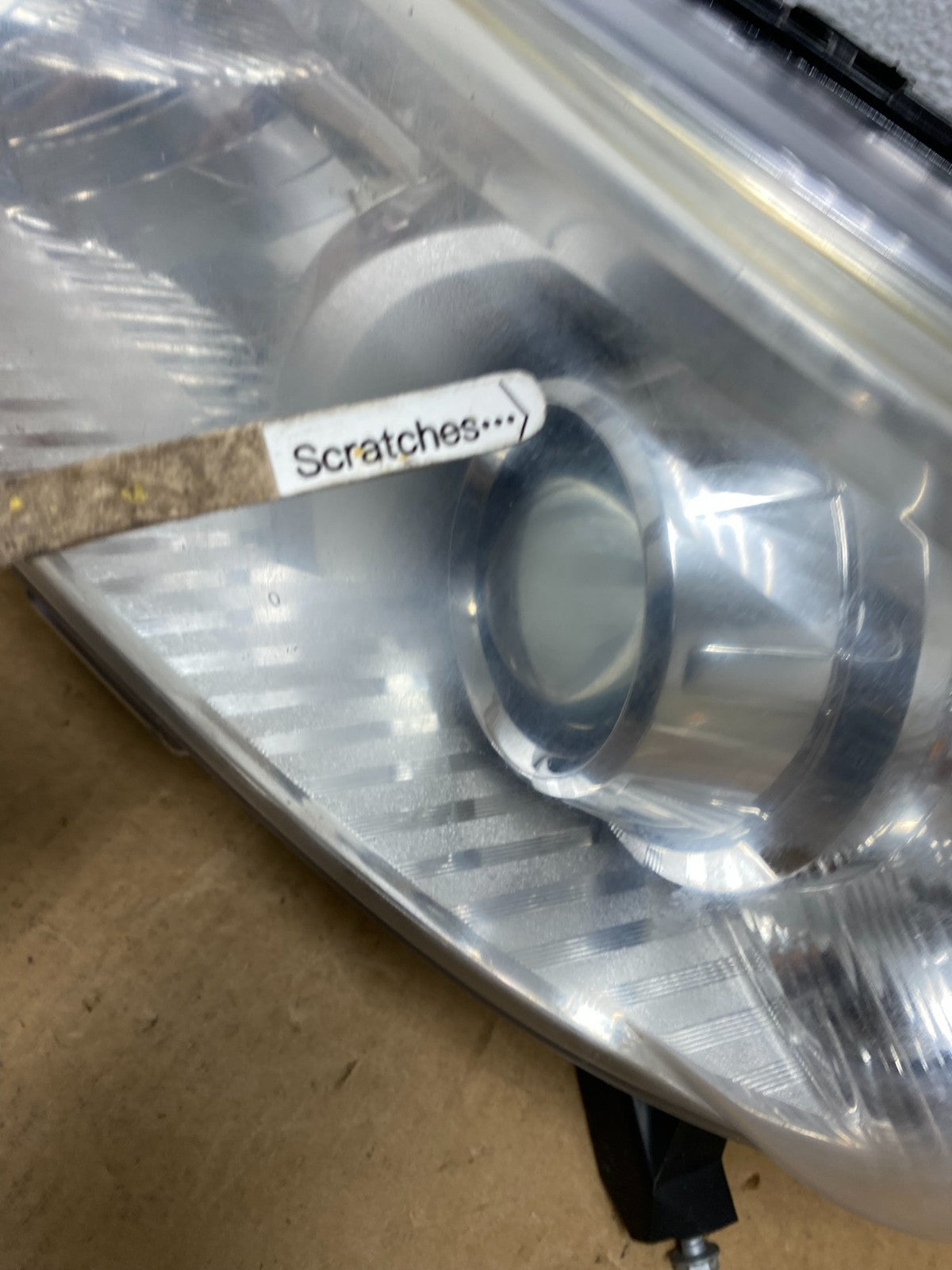 2011-2014 Toyota Sienna Left Driver LH Halogen Headlight AC1804 DW3