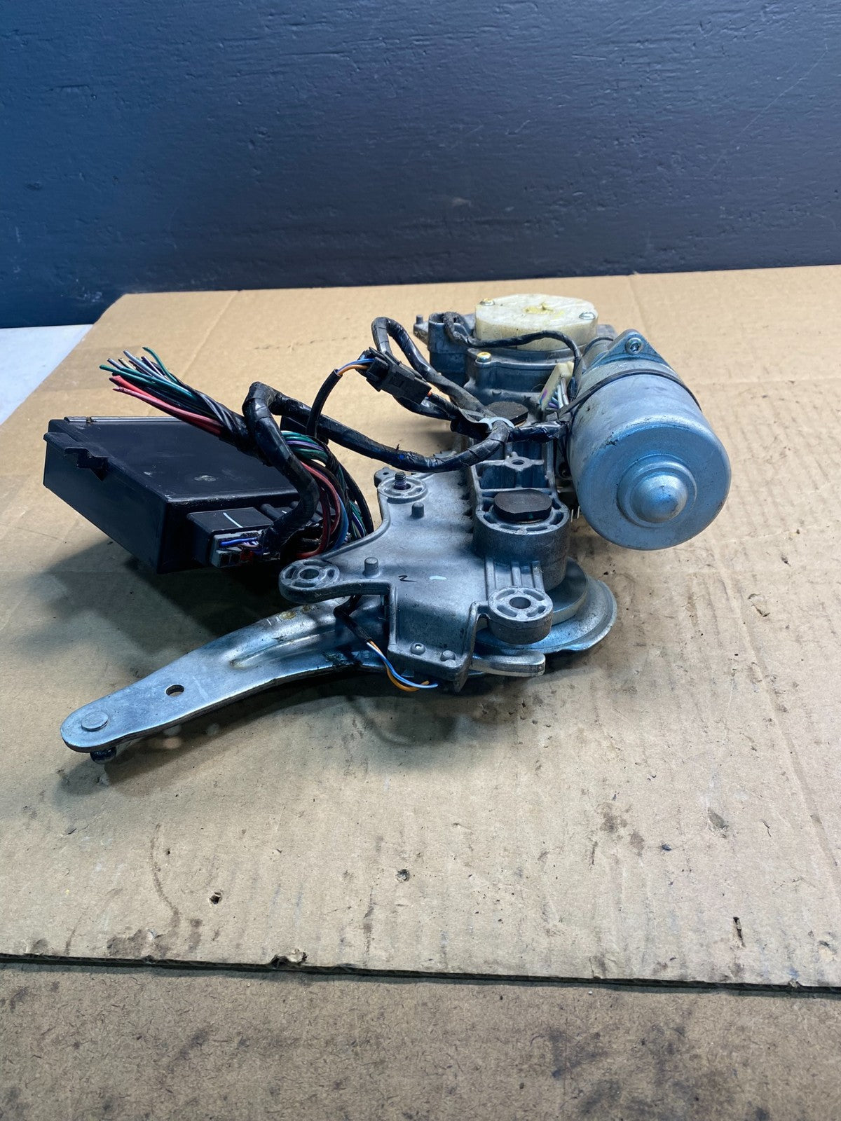 2009-2012 GMC Acadia Power Motor Liftgate Tailgate Control Module ab4242 DG3