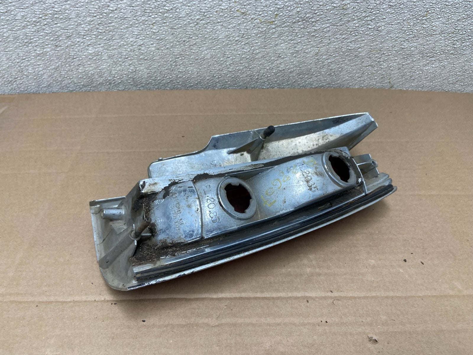 1984 to 1992 Lincoln Mark VII Driver Left Side Tail Light OEM AA5499 LK5
