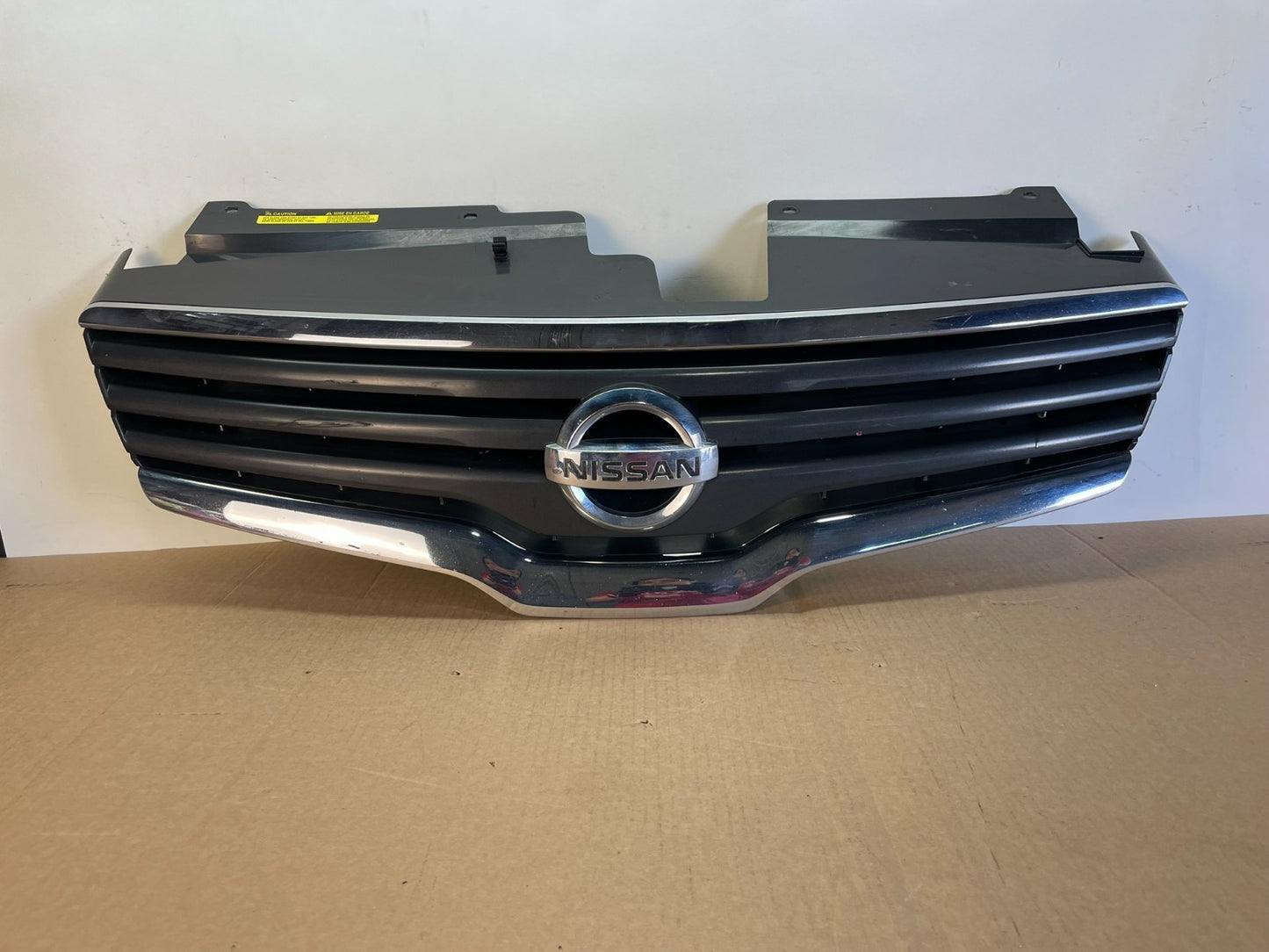 Sedan 2007 2008 2009 Nissan Altima Front Upper Grill Grille AG9871 DG0