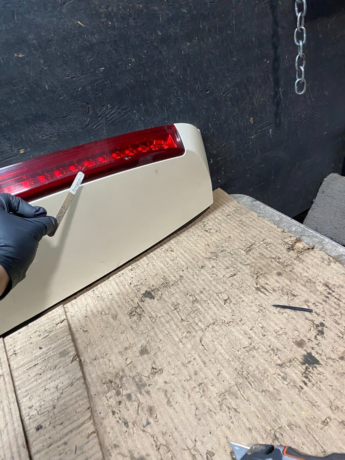 2007 to 2014 Cadillac Escalade Rear Upper Spoiler 3rd Third Brake Light W6080 DG7