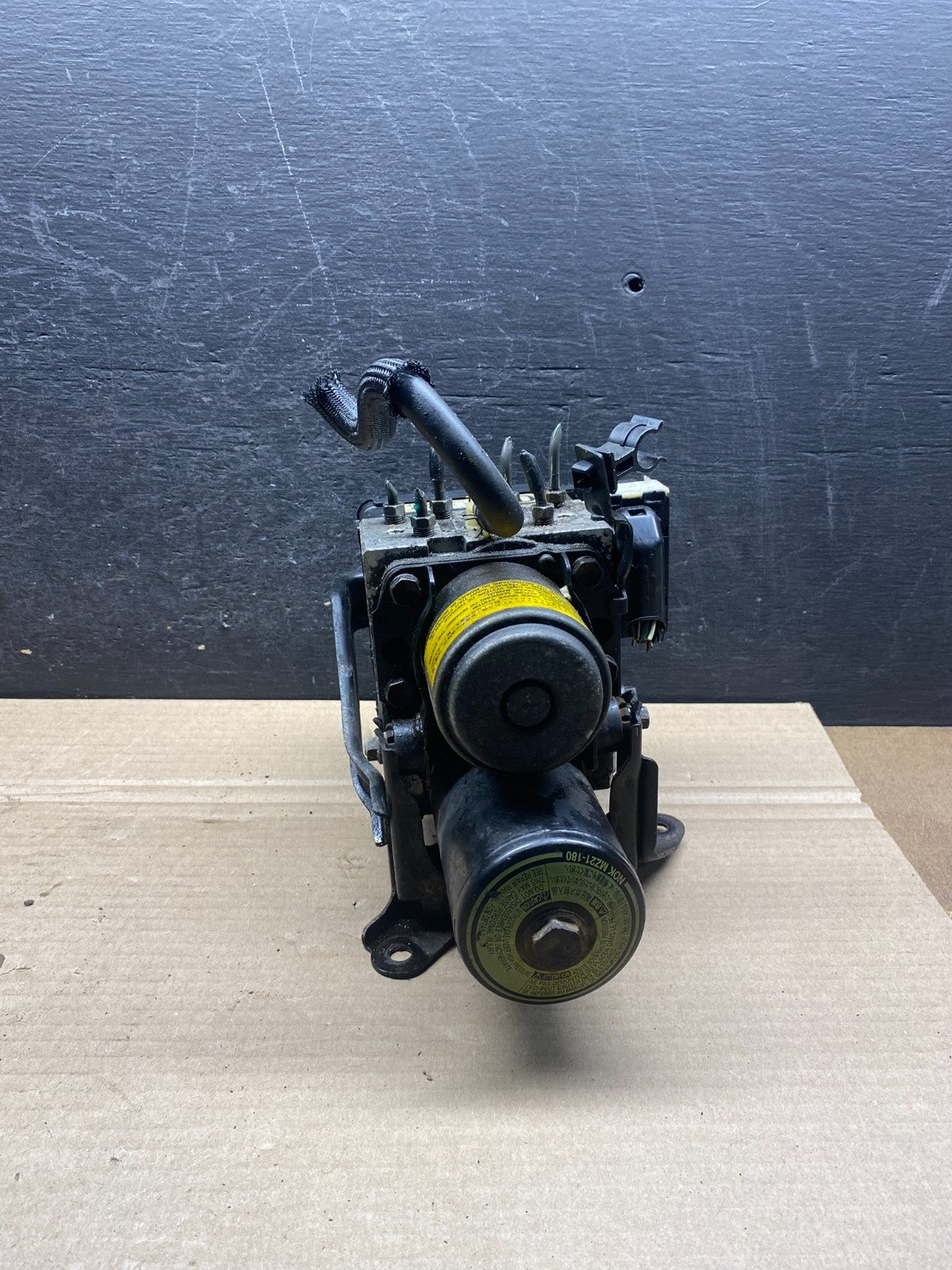 2006-2009 Toyota Highlander RX400h ABS Brake Pump Anti Lock Module AH7600 DG1