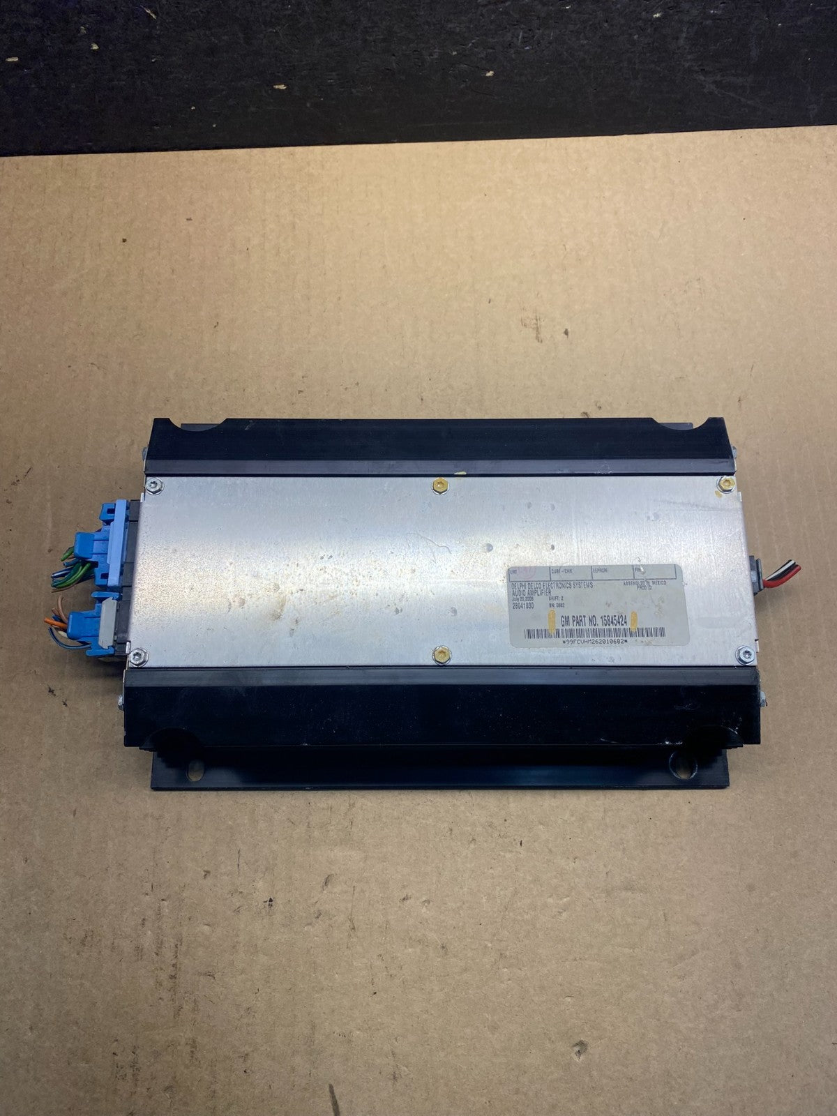 2003 to 2007 Cadillac CTS Stereo Audio Amplifier 15845424 AG7023 DG0