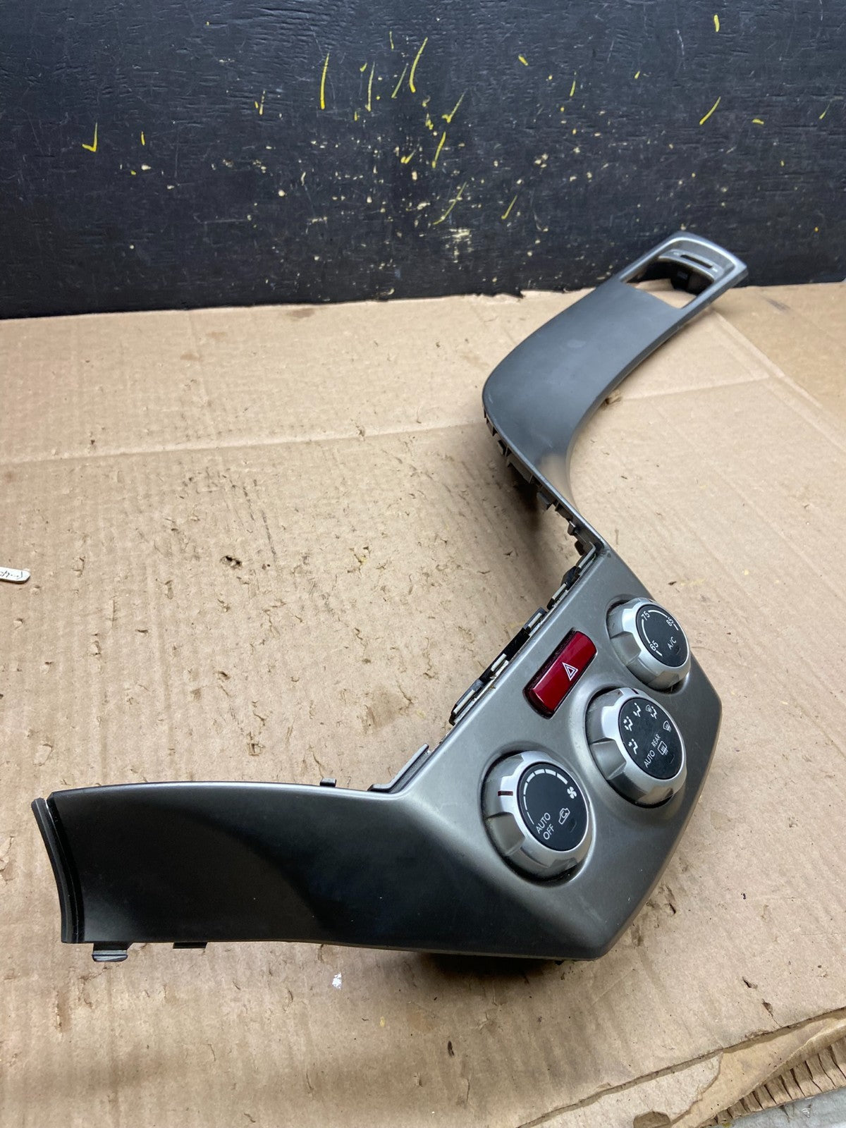 2009 to 2013 Subaru Forester Temperature Control Climate Heat A/C OEM Y5416 DG1