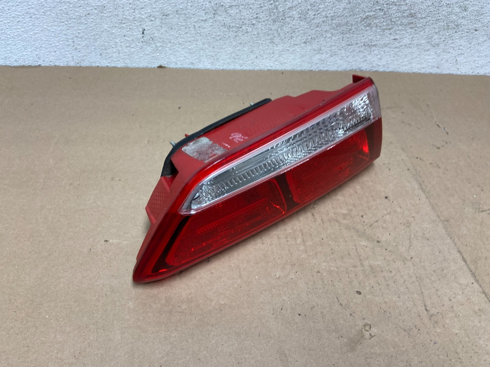 2016 to 2018 Kia Optima Left Driver LH Side Tail Light Inner AG4590 DW2