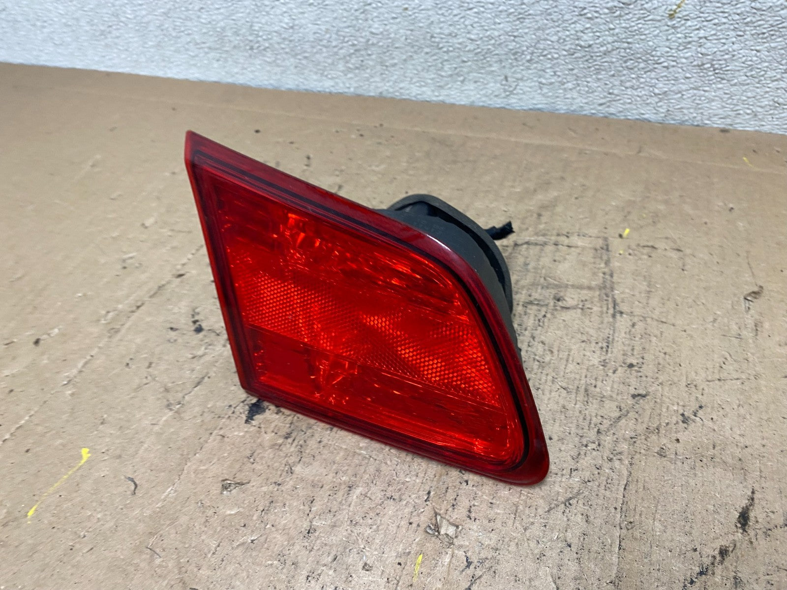 2010-2014 Subaru Legacy Left Driver LH Side Tail Light Inner OEM S1026 DW1