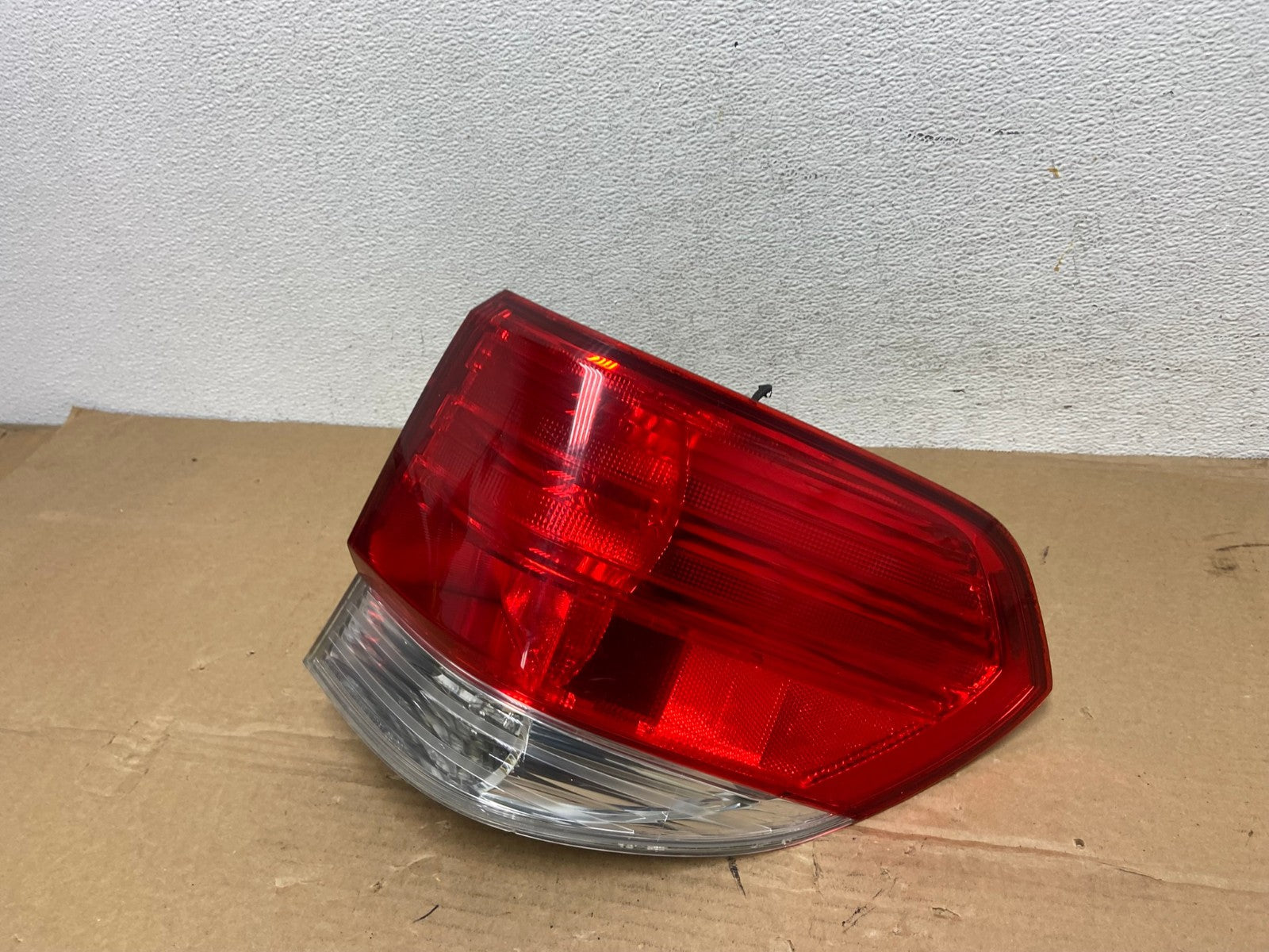 2008 2009 2010 Honda Odyssey Right Passenger Side Tail Light AD3905 LK1