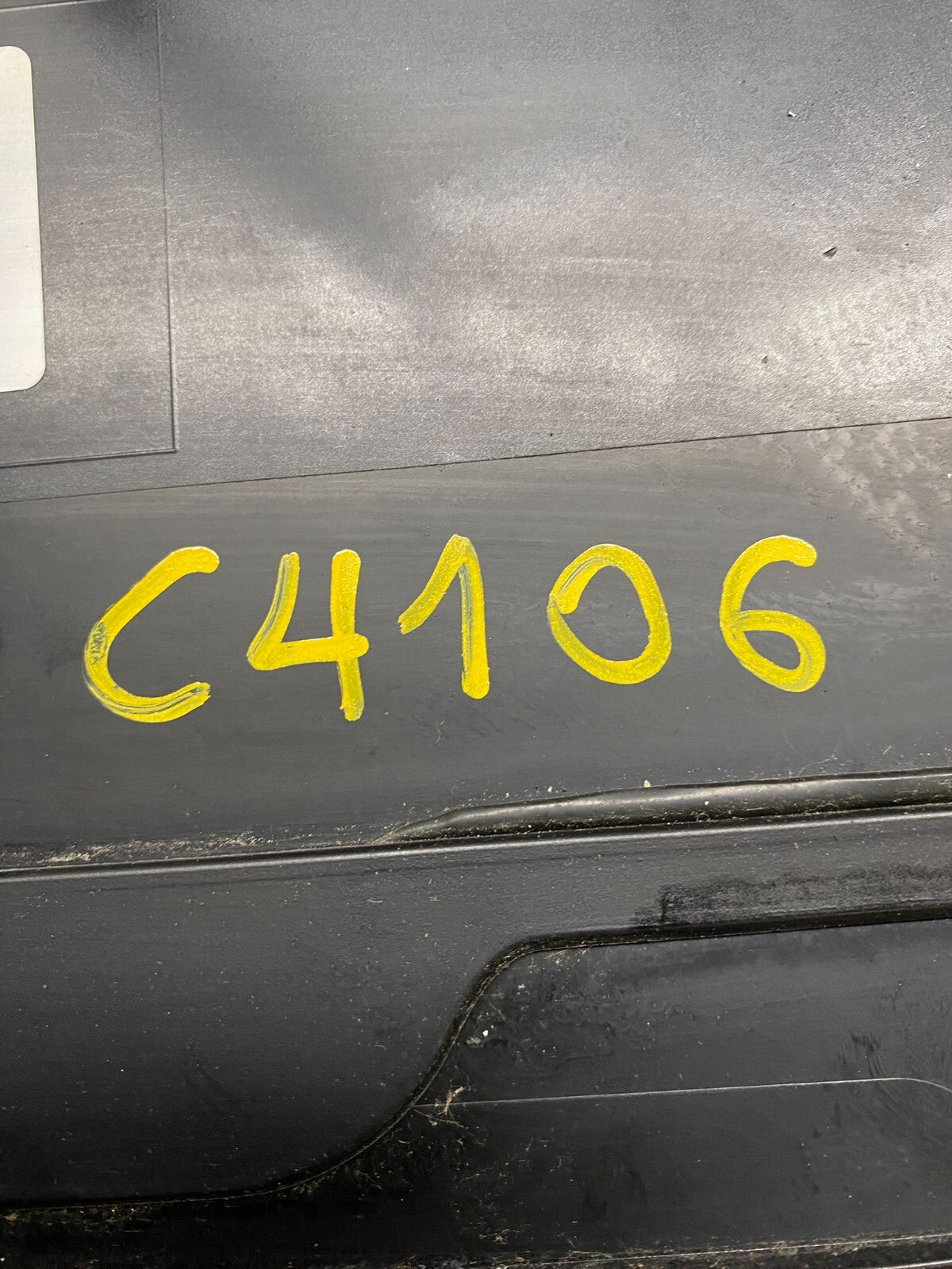 2009 to 2012 BMW E91 328i 3 Series Spoiler Boot Lid Tailgate Black OEM C41069