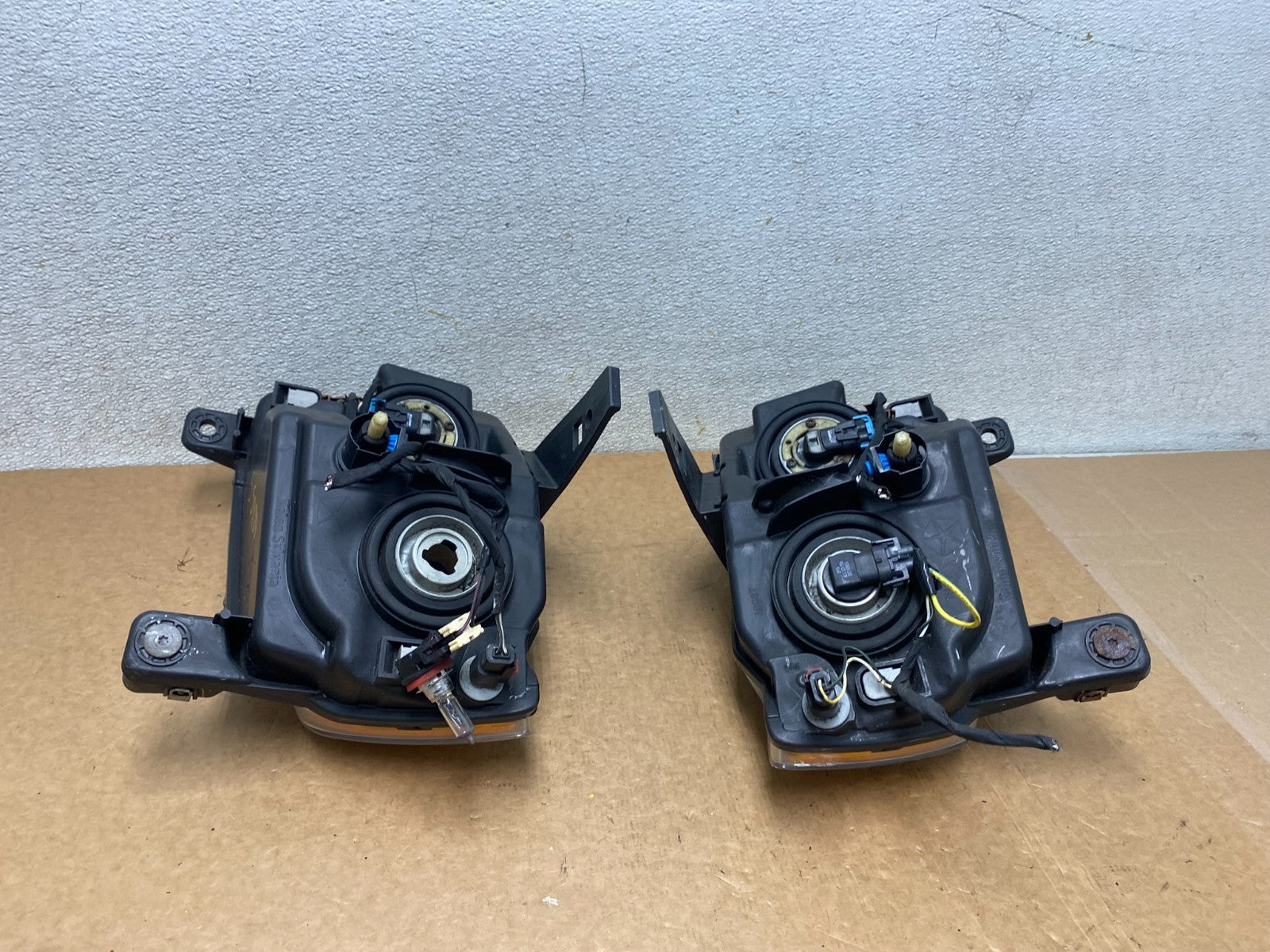 2011-2013 Jeep Grand Cherokee Left+Right Halogen Headlights S5484 DW10