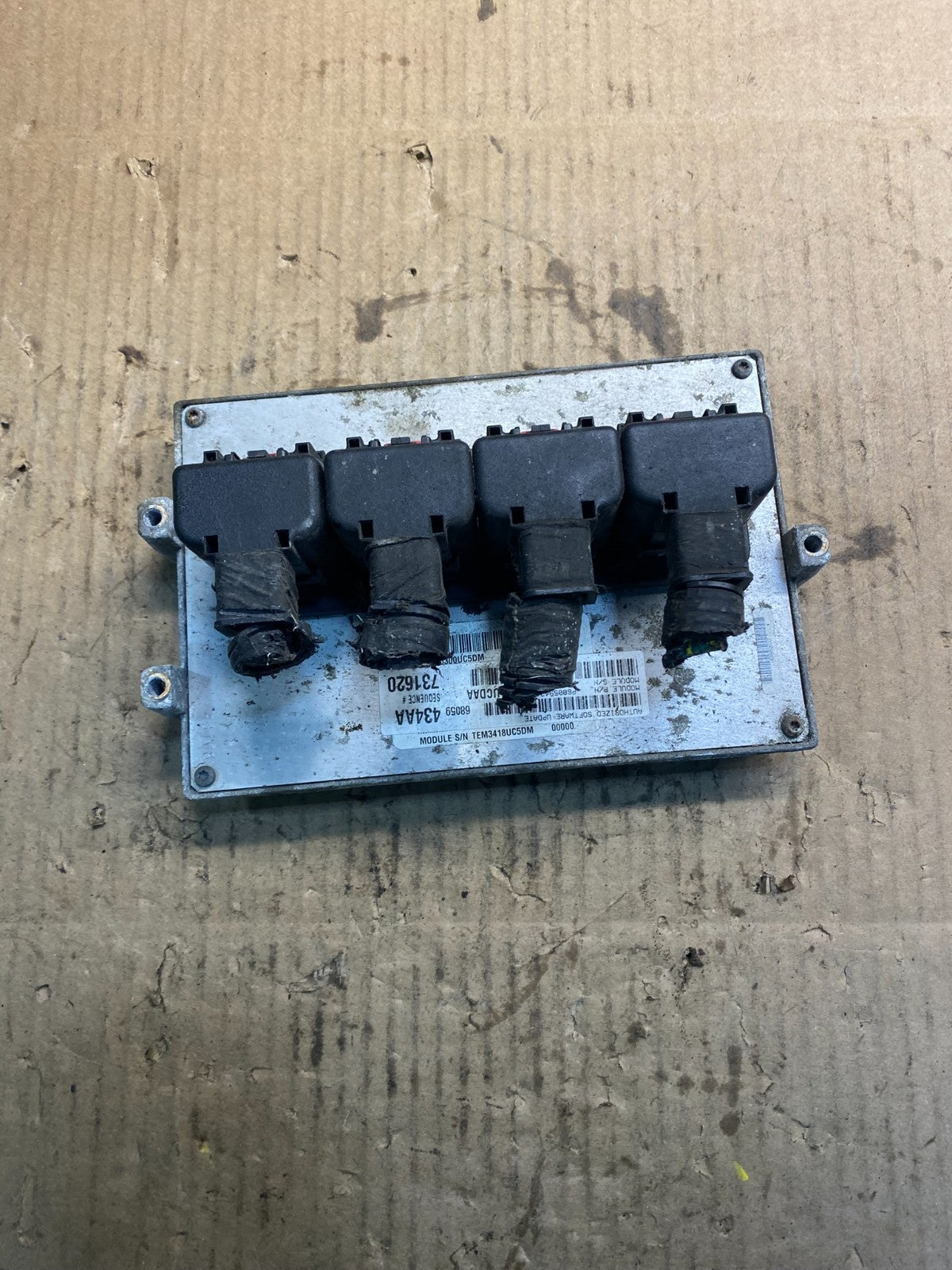 2009 Dodge Ram 5.7L ECM ECU Engine Control Module PCM z4798 DG2