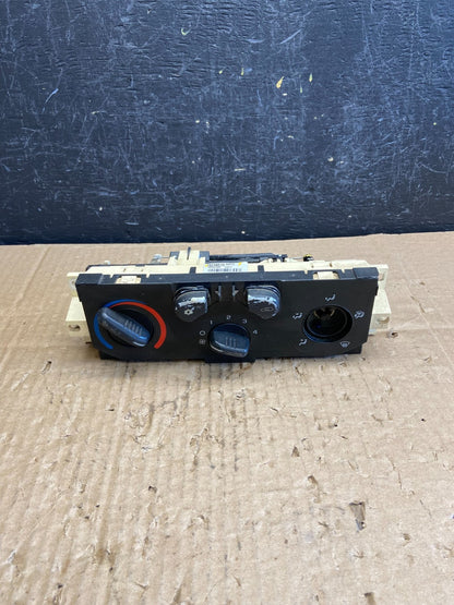 2004 to 2008 GMC Chevrolet Canyon Colorado Climate Control A/C Panel ad1863 DG0