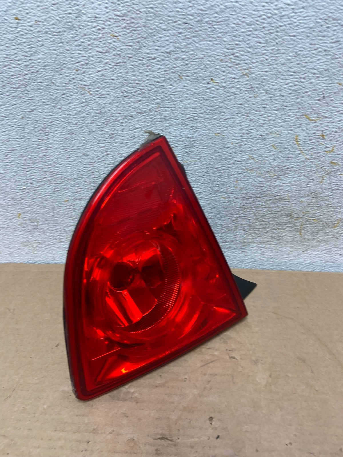 2008 2012 Chevrolet Malibu Left Driver Lh Side Tail Light AH9406 LK2