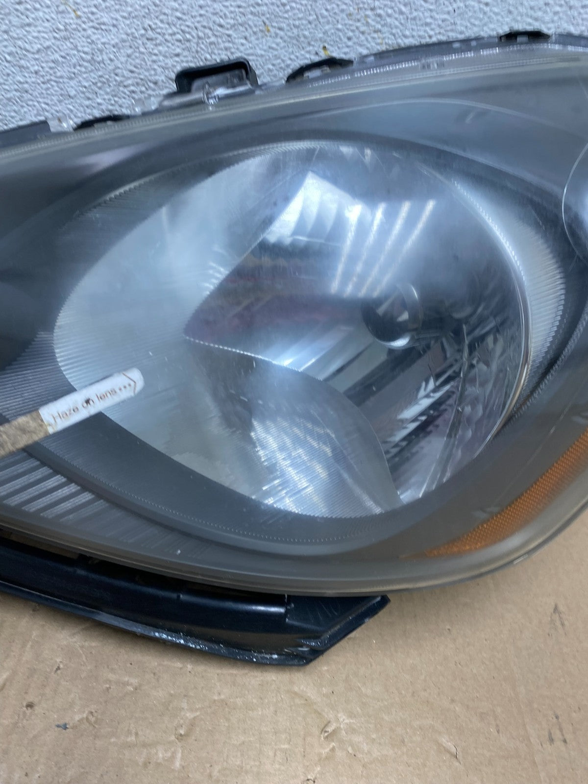 2009 to 2013 Honda Fit Left Driver LH Side Headlight Halogen AI1229 DW4