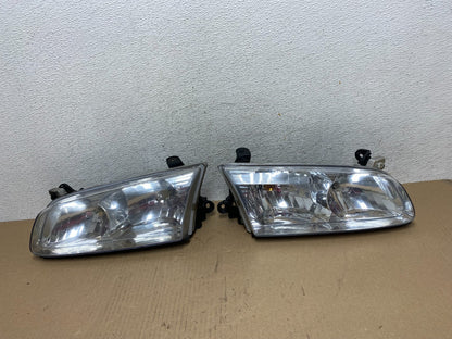 2000 to 2001 Toyota Camry Front Left+Right Side Headlights AE7217 DW0