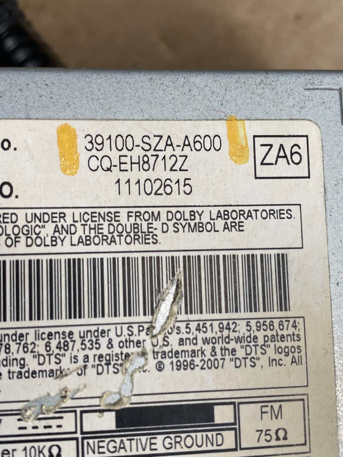 2009 to 2011 Honda Pilot AM FM CD Audio Radio Player Climate Control AC6279 DG5