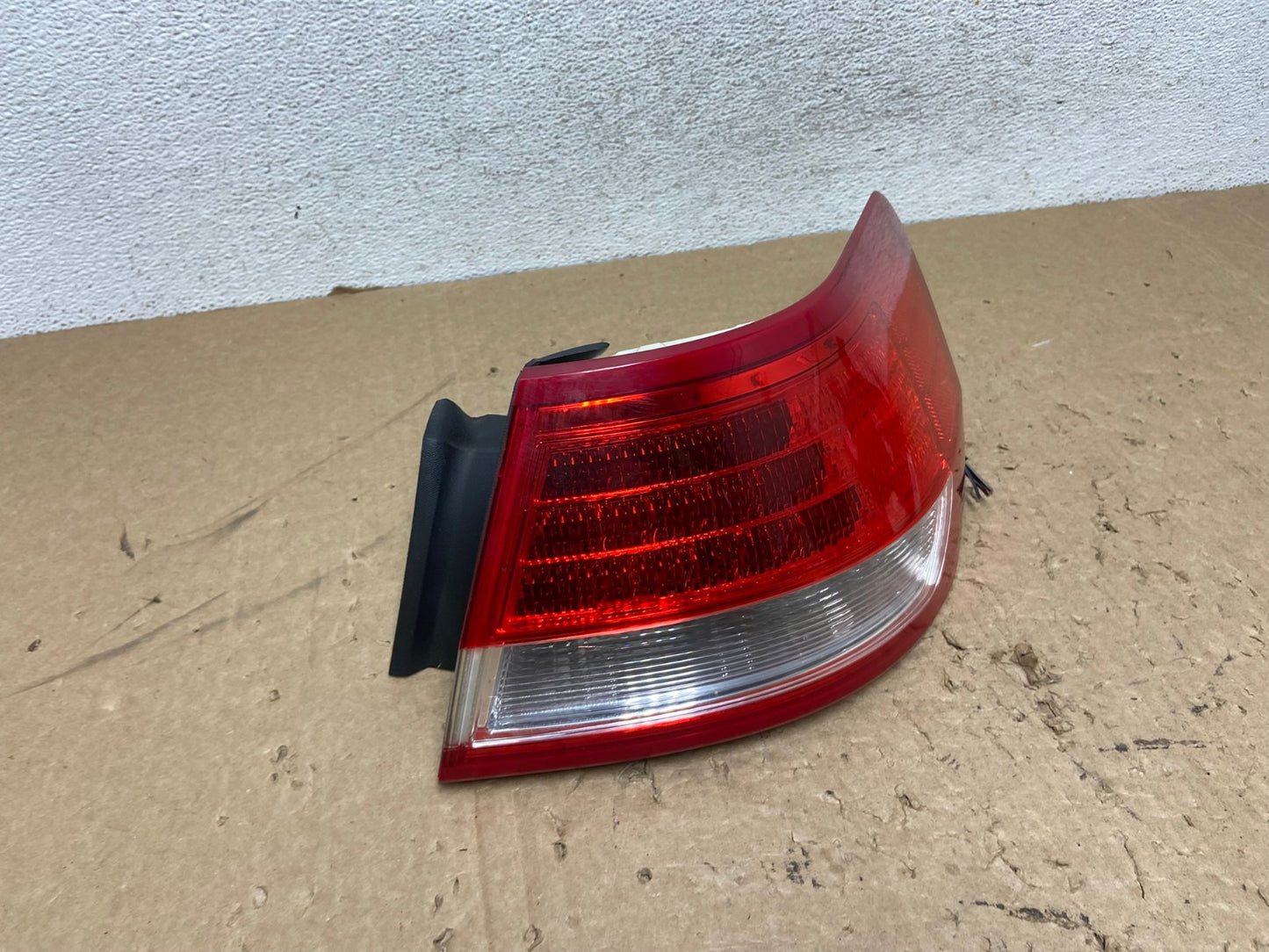 2010 2011 2012 Lincoln MKZ Right Passenger RH Side Tail Light AG1378 LK2
