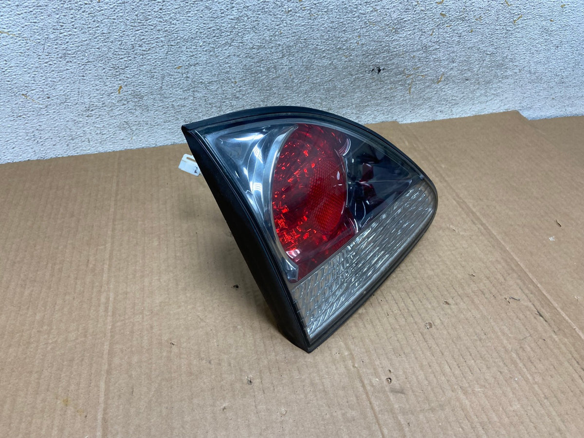 2000-2003 Lexus Rx300 Left Driver Lh Side Rear Inner Tail Light AI5730 LK2