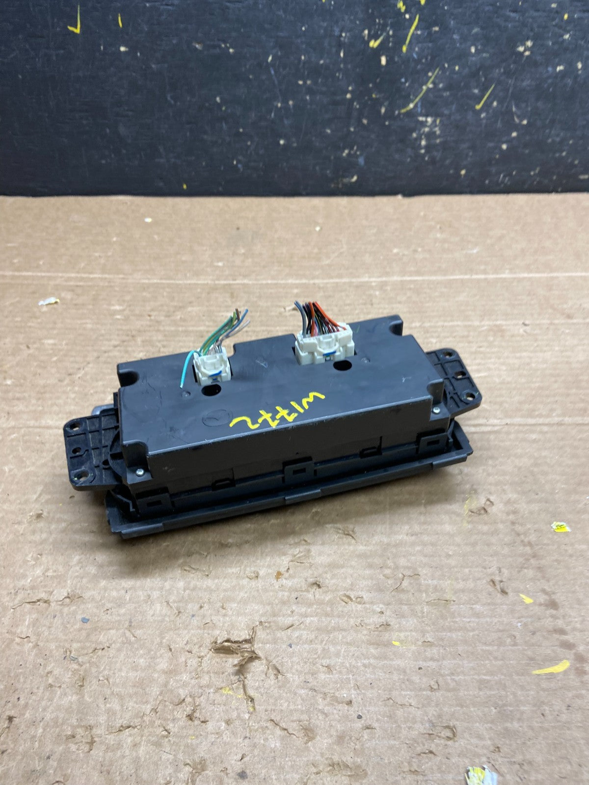 2009 - 2013 Mazda 6 A/C Manual Climate Control Panel W1772 DG4