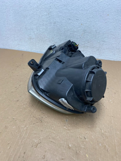2005 - 2010 Volkswagen Jetta Right Passenger RH Side Headlight Halogen AD8094 DW5