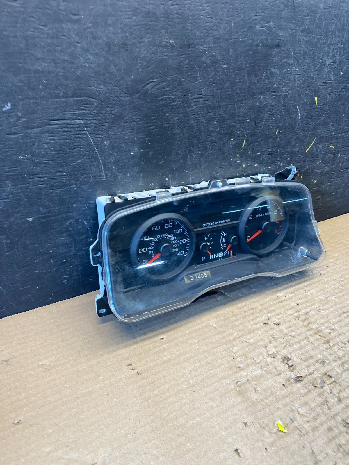 2009 to 2010 Mercury Marquis Speedometer Cluster Gauge Oem S9019 DG1
