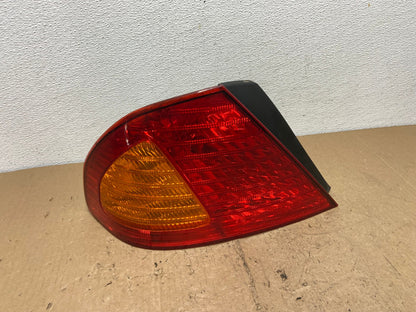 2000 2001 2002 Toyota Avalon Left Driver Side Tail Light AC7191 LK0