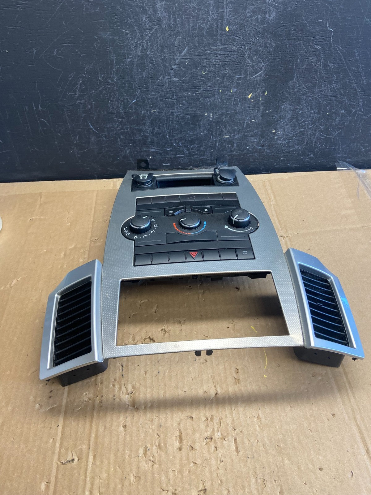 2008 to 2010 Jeep Grand Cherokee Center A/C Heater Climate Control ad2202 DG3