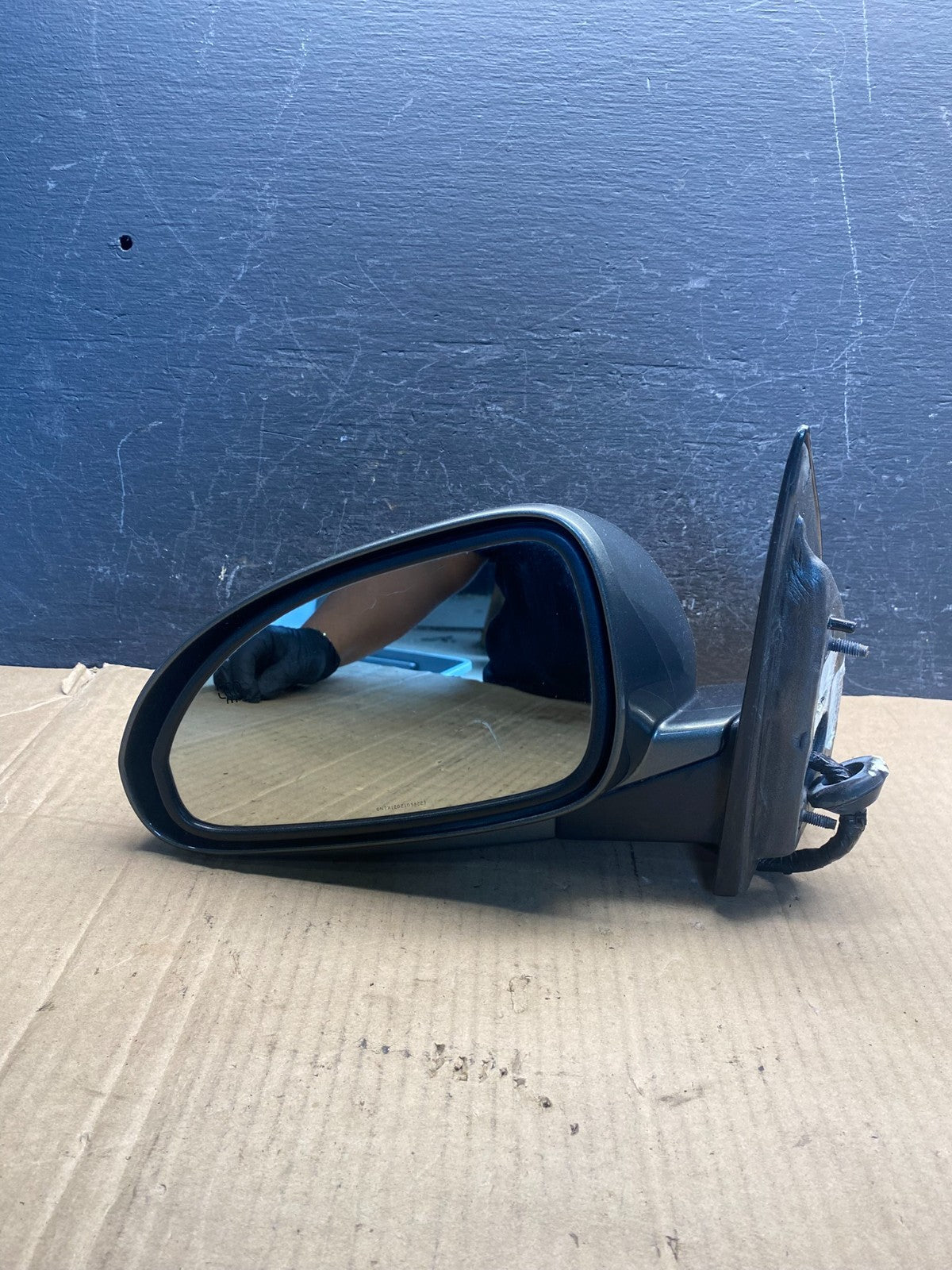 2008-2012 Buick Enclave Left Driver Heat Door Turn Sgn Mirror Heated AE22488