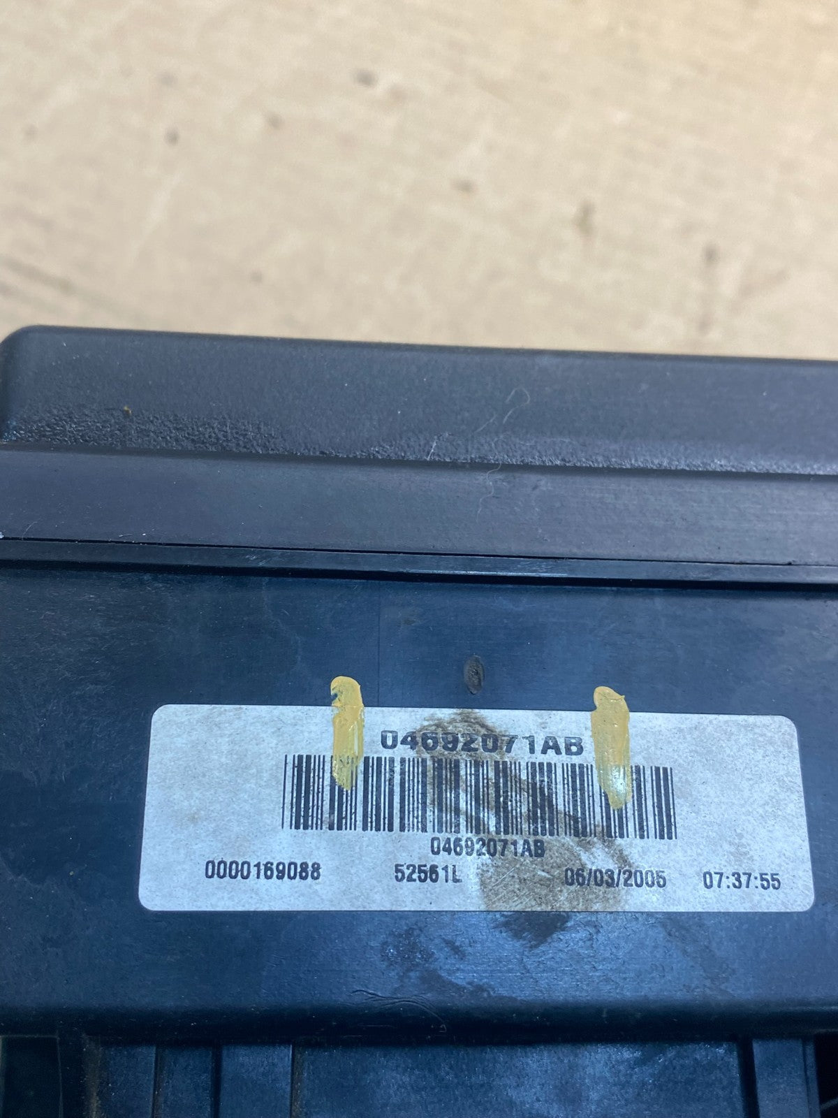 2005 Jeep Grand Cherokee Integrated Power Fuse Box Relay 04692071AB AC4558 DG6