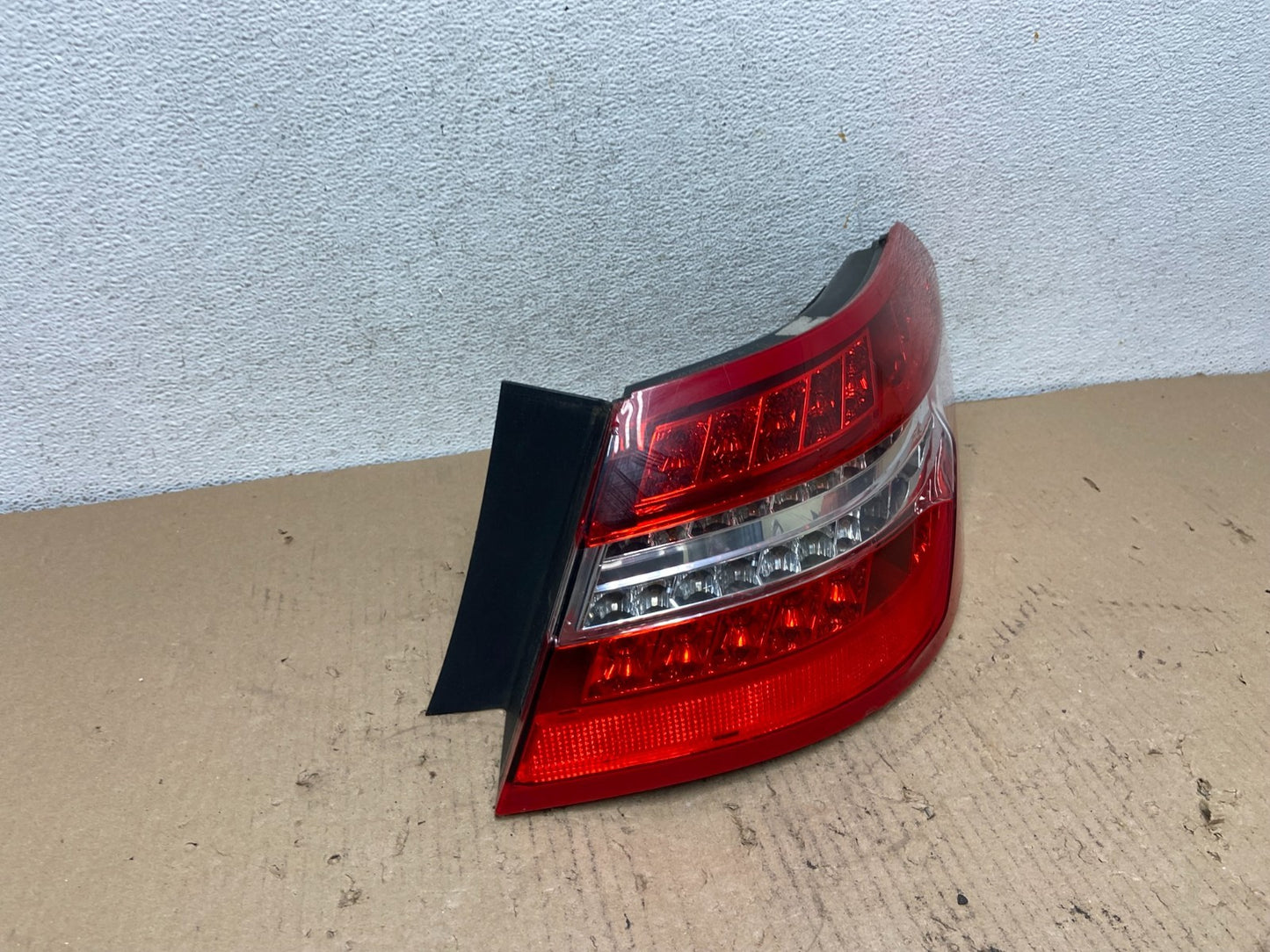 2010 to 2013 Mercedes E-Class Sedan Right Passenger Tail Light AF3265 DG2