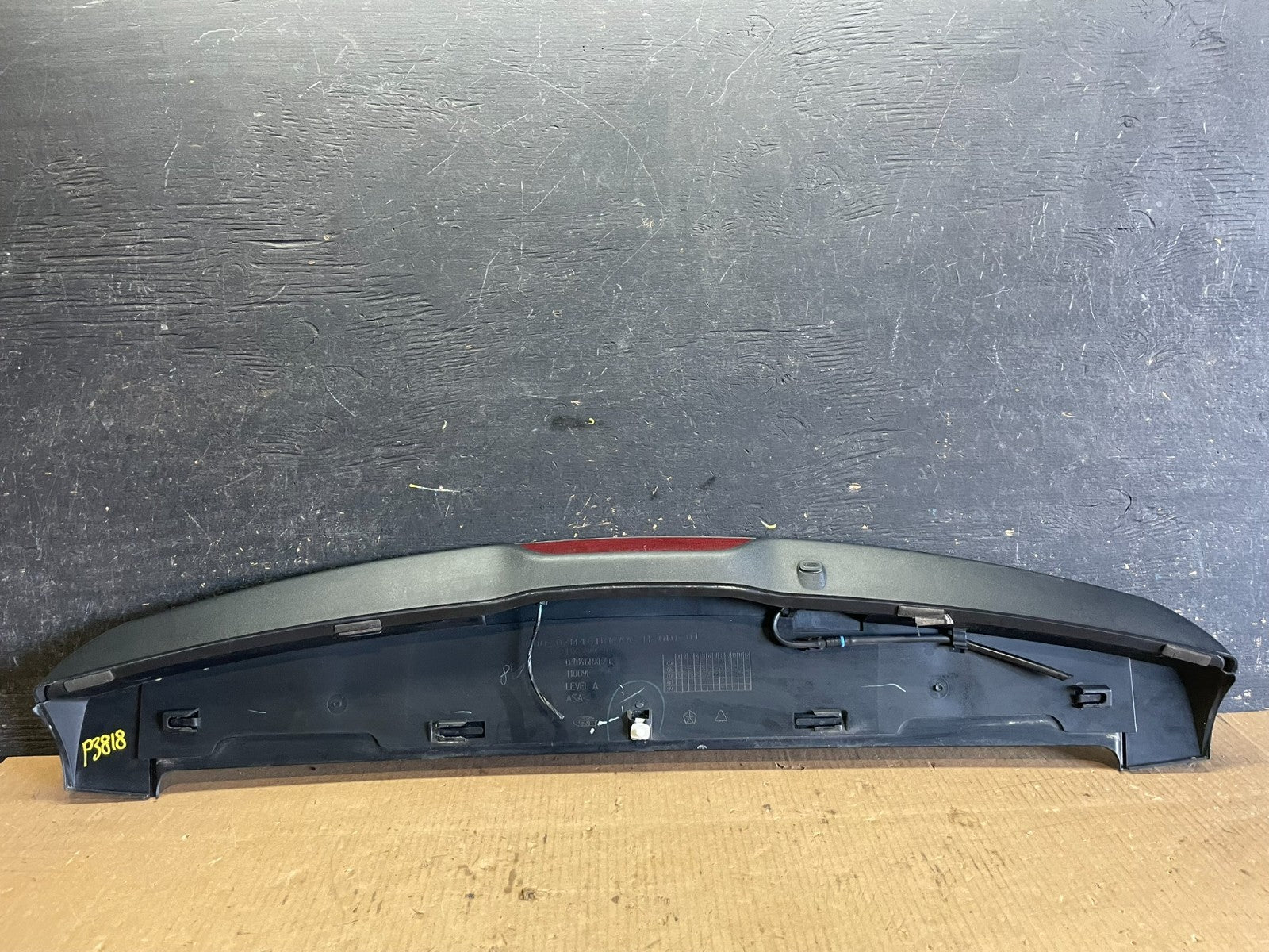 2007 to 2010 Jeep Compass Spoiler 3RD Third Break Light Rear OEM aa5966 DG6