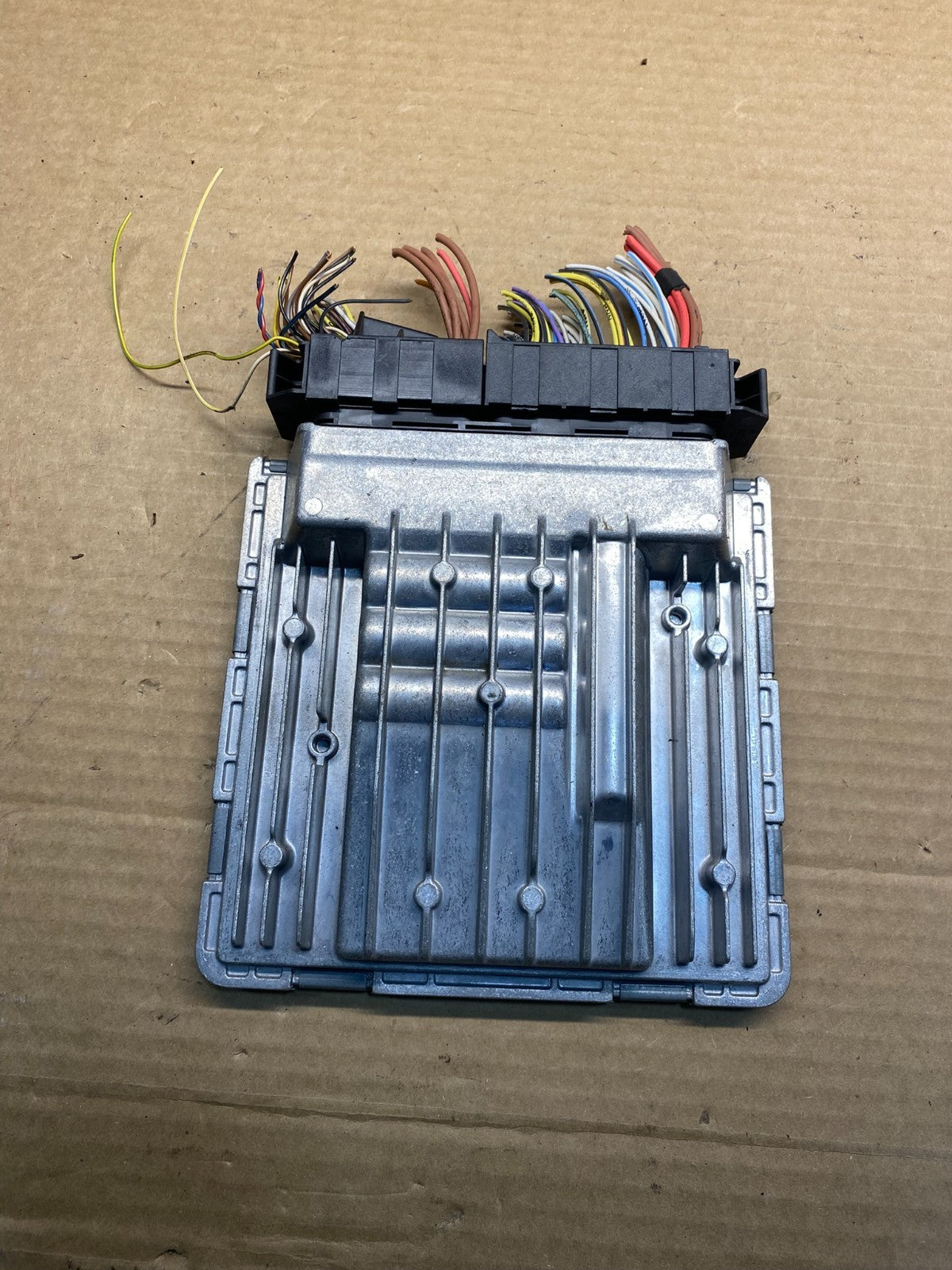 2006 - 2007 BMW 325i 525i ECU ECM Engine Control Module Computer AF4109 DW1