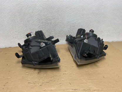 2005-2015 Nissan Xterra Driver Left+Right Side Set Headlights AG8209 DW10