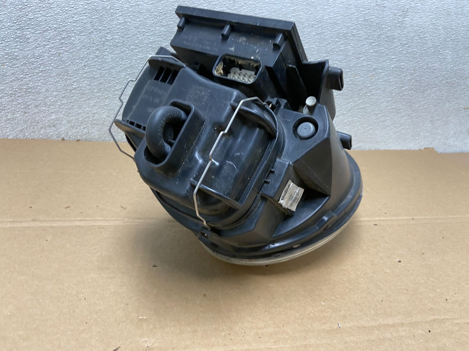 2004 - 2006 Porsche Cayenne Left Driver LH Side Xenon HID Headlight AB3452 DG9