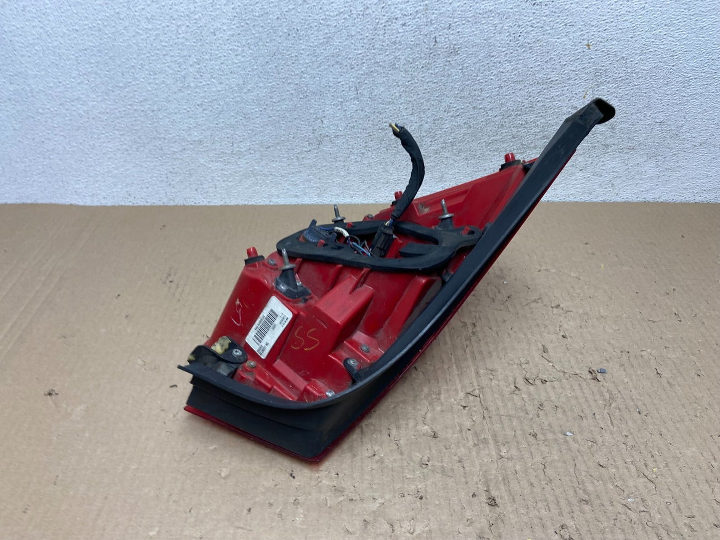 No Led Trim 2013-2015 Chevrolet Malibu Right Passenger Side Tail Light AE9836 LK5