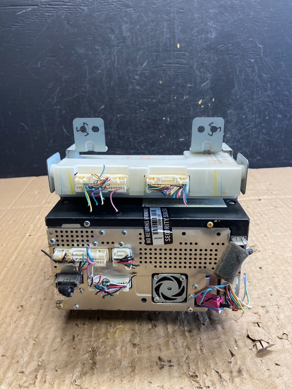 2008 - 2010 Infiniti G37 Radio CD Player Receiver AM FM Climate Module AD1941 DG3